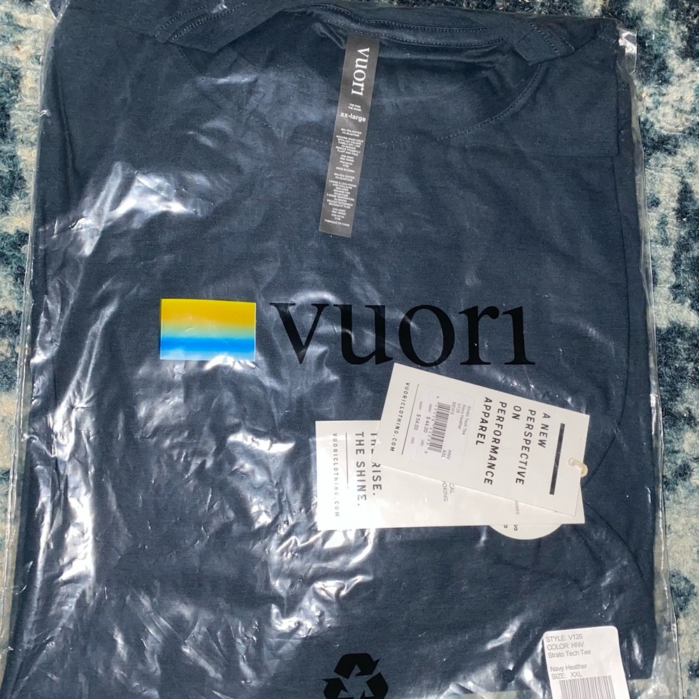 Men VUORI STRATO TECH T-Shirt In Navy Heather XXL